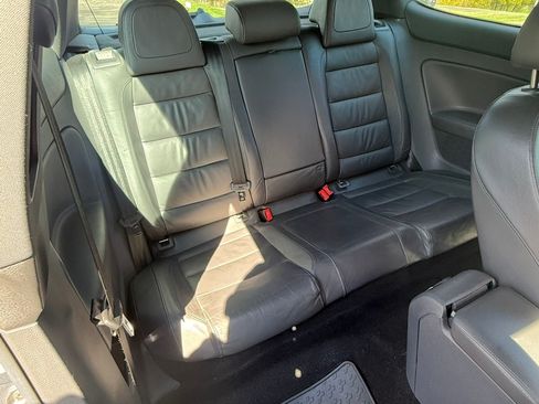 Used 2008 Volkswagen R32 image 4