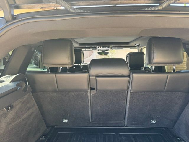Used 2020 Land Rover Range Rover Sport HSE AWD/4WD image 2