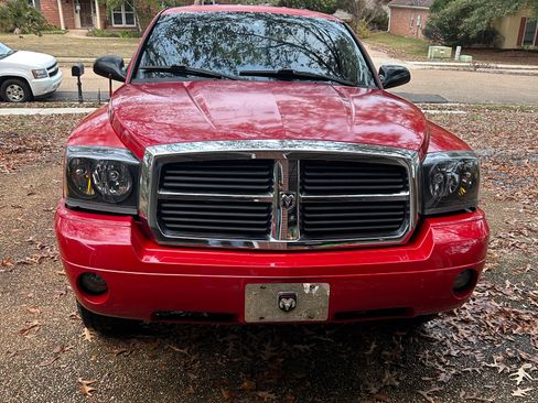 Used 2006 Dodge Dakota SLT image 8