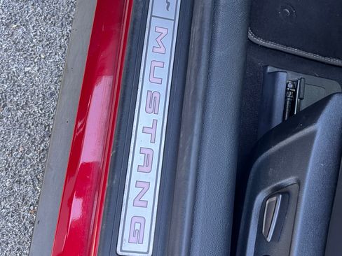 Used 2022 Ford Mustang Premium w/ Equipment Group 201A image 4