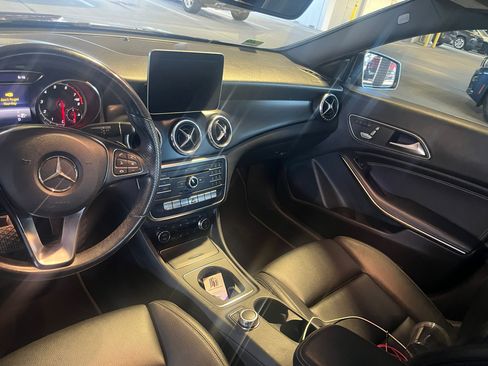 Used 2019 Mercedes-Benz CLA 250 image 9