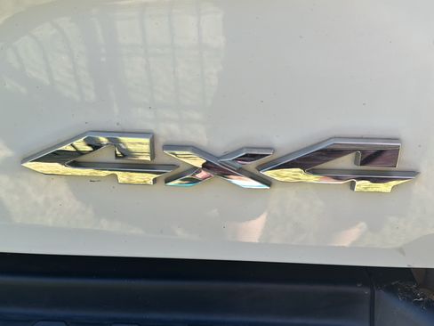 Used 2020 RAM 2500 Tradesman w/ Chrome Appearance Group image 6