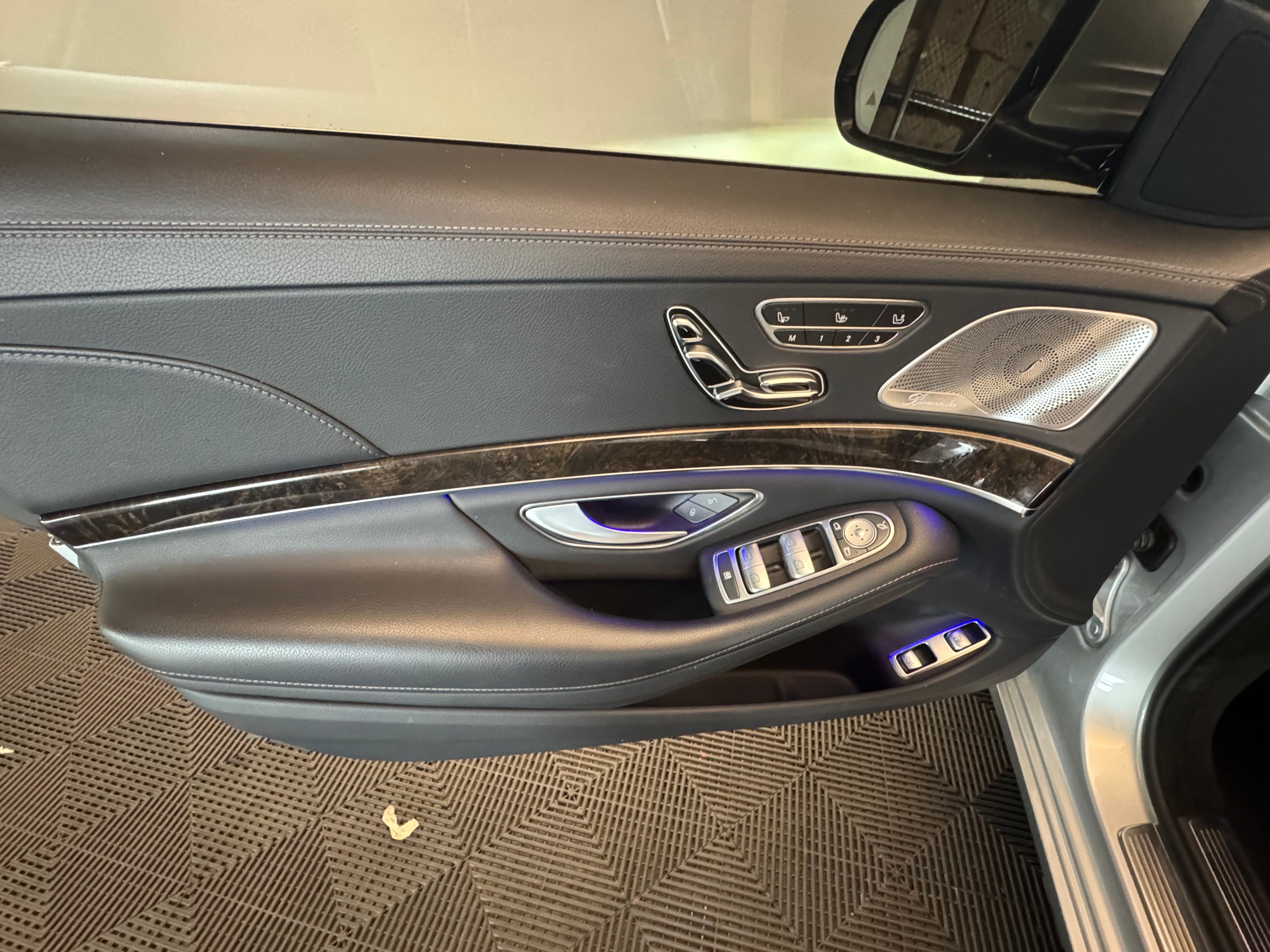 Used 2017 Mercedes-Benz S 550e image 18