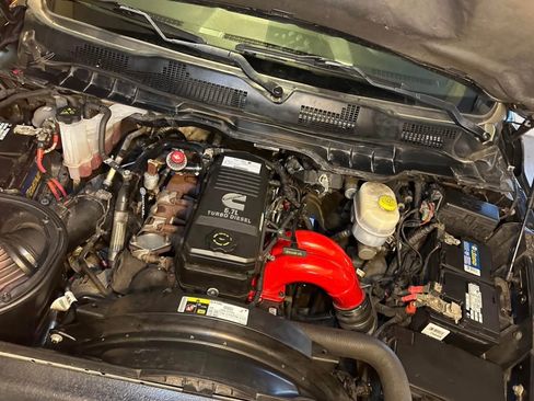 Used 2018 RAM 2500 Longhorn w/ Snow Chief Group AWD/4WD image 13
