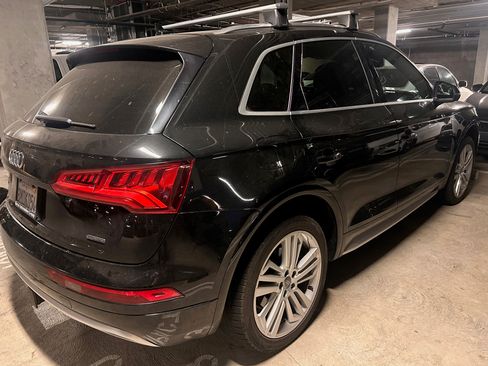 Used 2019 Audi Q5 2.0T Premium Plus w/ Premium Plus Package AWD/4WD image 16