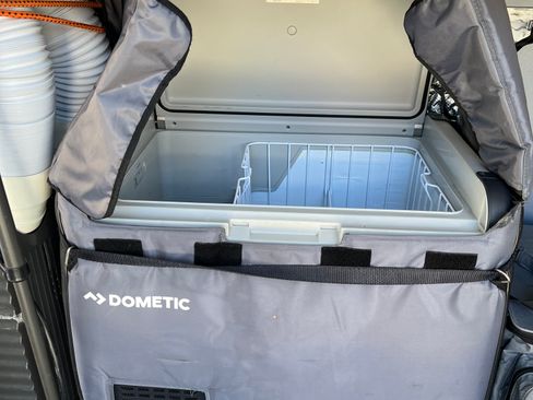 Used 2017 Mercedes-Benz Sprinter 2500 image 15