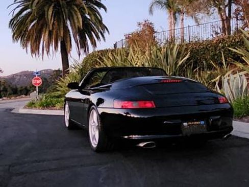 Used 2002 Porsche 911 Cabriolet image 4