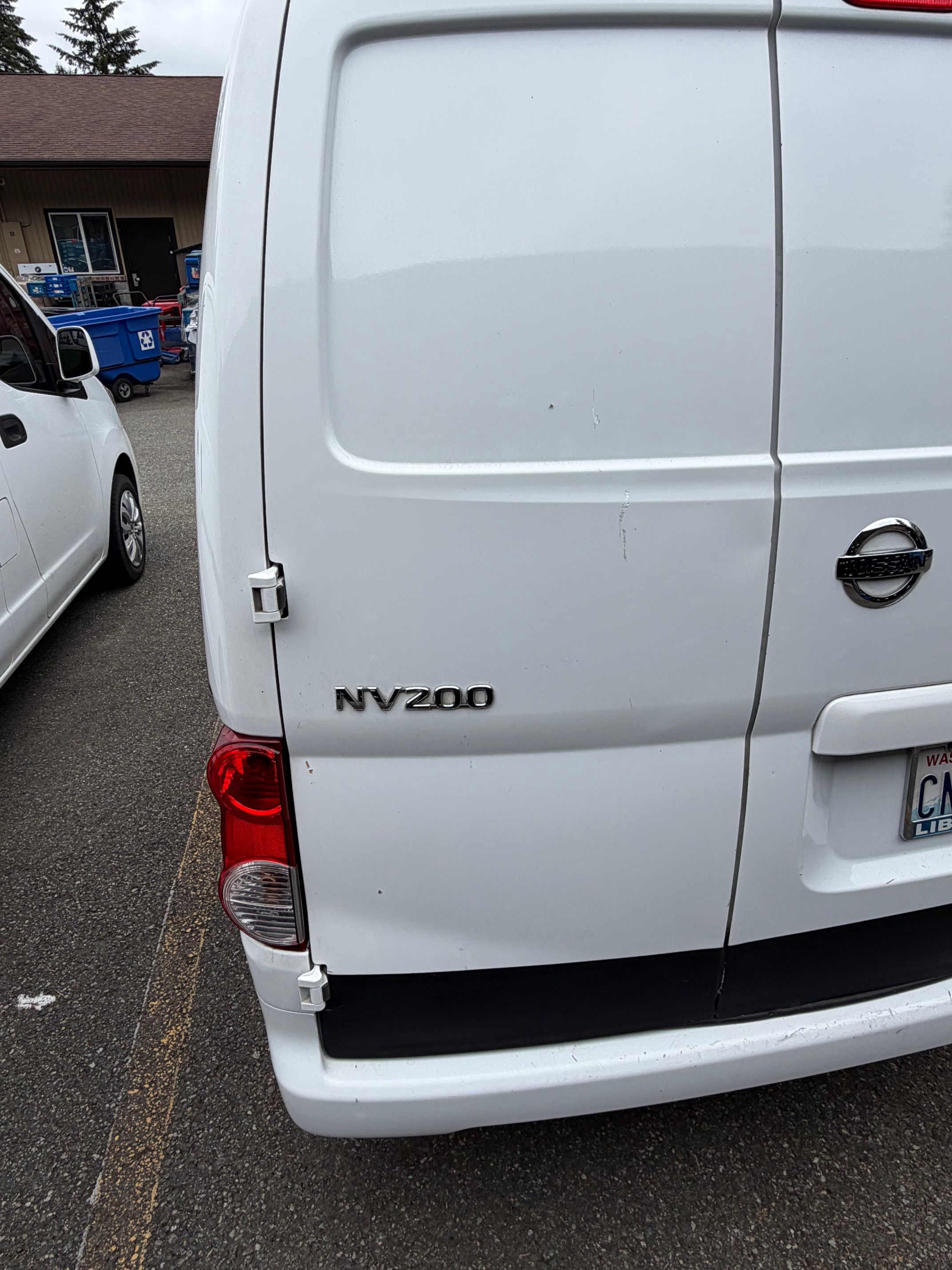 Used 2021 Nissan NV200 SV FWD image 2
