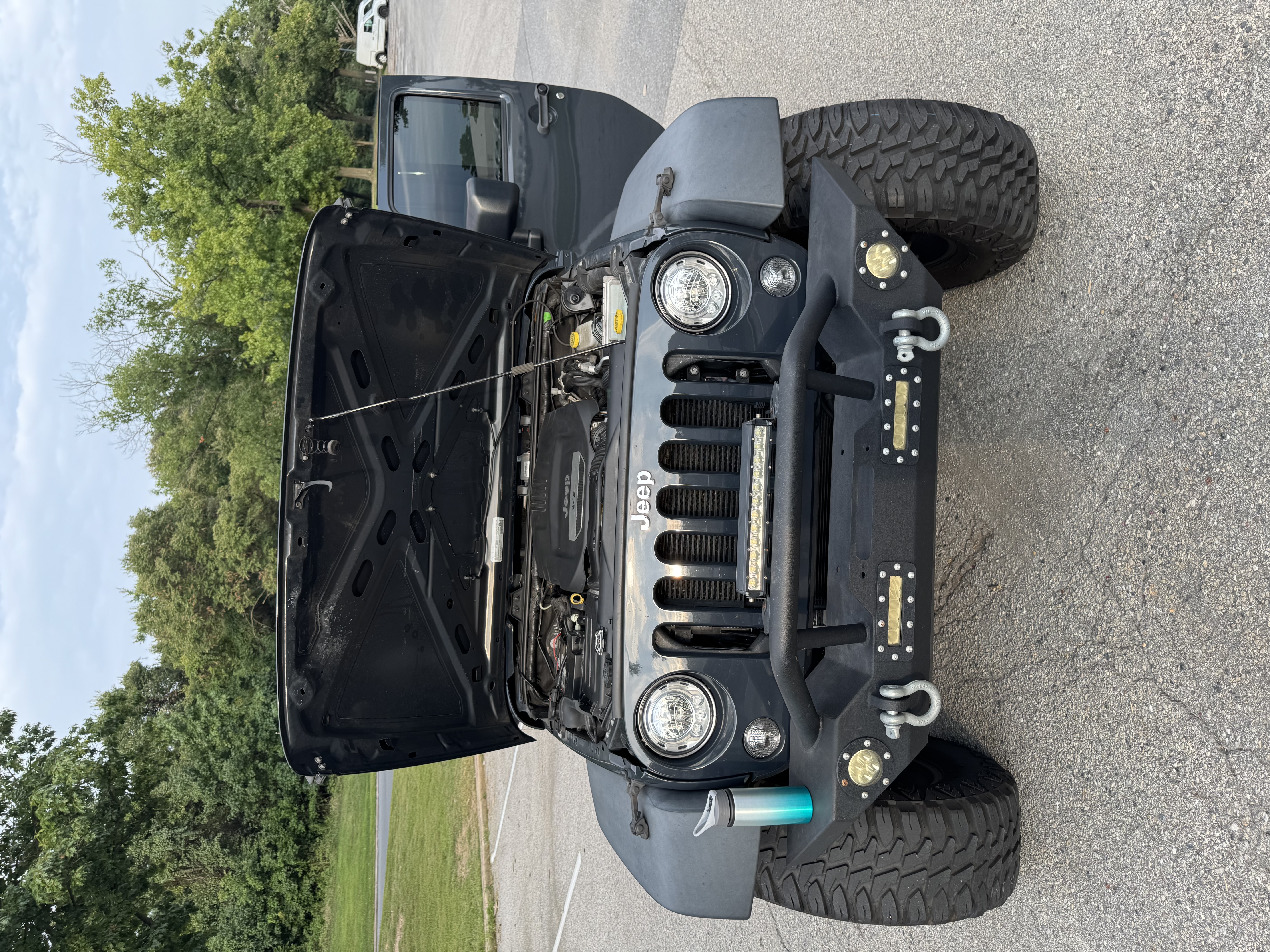 Used 2018 Jeep Wrangler Unlimited Sport S AWD/4WD image 8