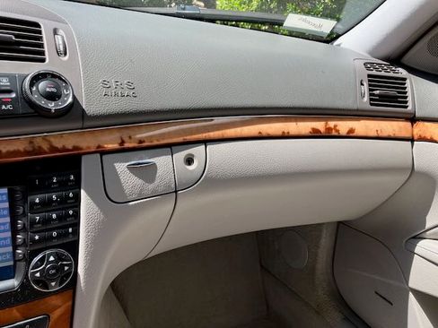 Used 2006 Mercedes-Benz E 500 4MATIC Wagon image 24