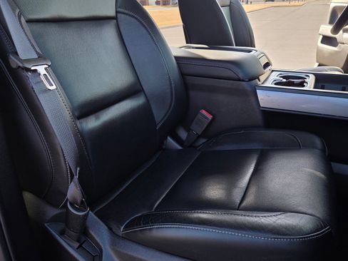 Used 2014 Chevrolet Silverado 1500 LTZ Z71 image 19