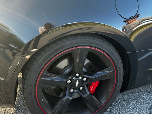 Used 2022 Chevrolet Camaro SS image 16