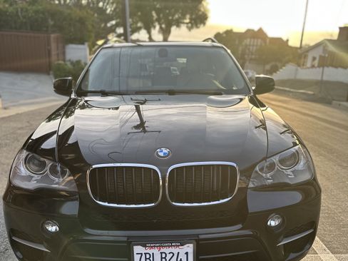 Used 2013 BMW X5 xDrive35i image 1
