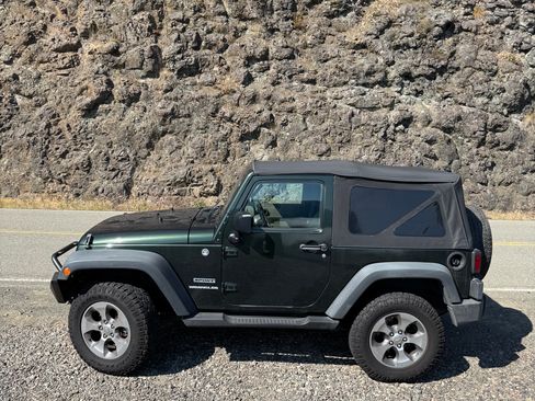 Used 2010 Jeep Wrangler Sport image 4