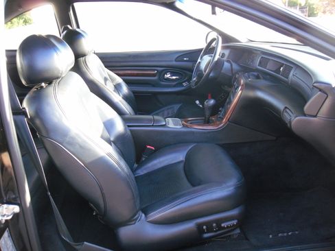 Used 1997 Lincoln Mark VIII LSC RWD image 9