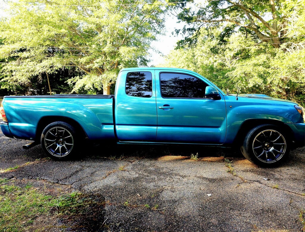 Used 2009 Toyota Tacoma X-Runner RWD image 11