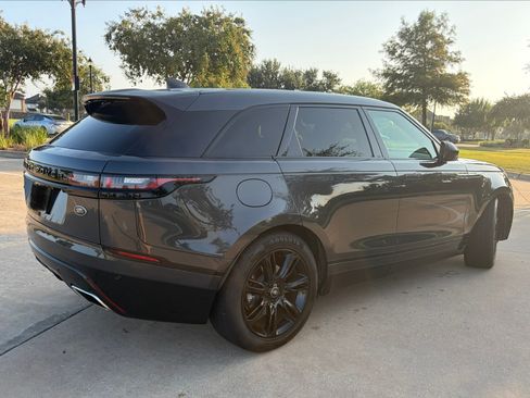 Used 2023 Land Rover Range Rover Velar R-Dynamic S AWD/4WD image 9