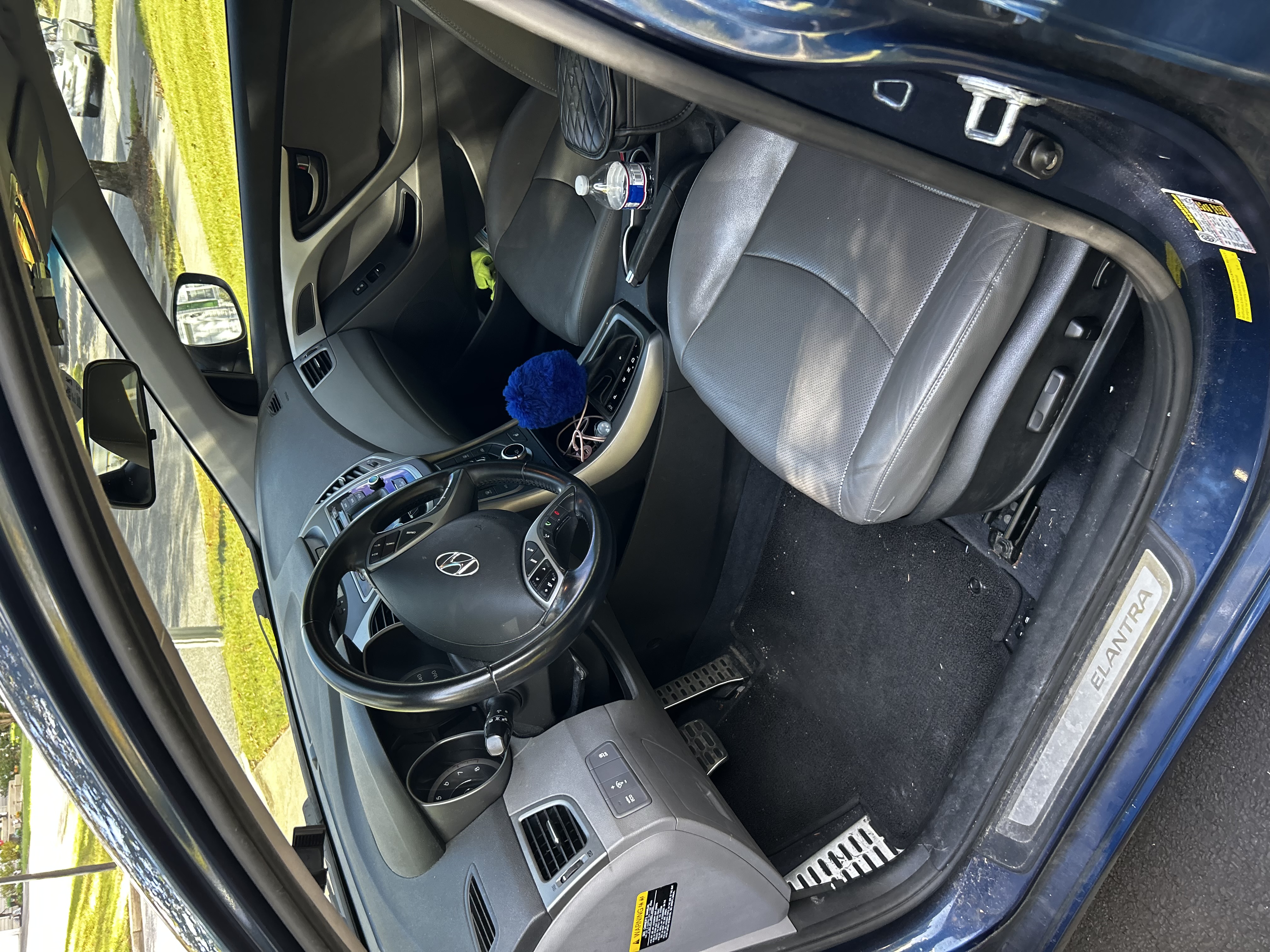 Used 2015 Hyundai Elantra Sport FWD image 9
