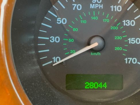 Used 2001 Jaguar XK8 Convertible image 10