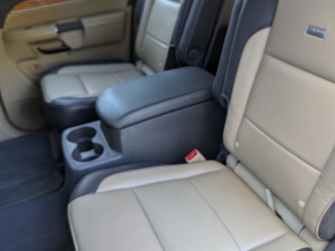 Used 2014 Nissan Armada Platinum w/ Platinum Reserve Package image 9