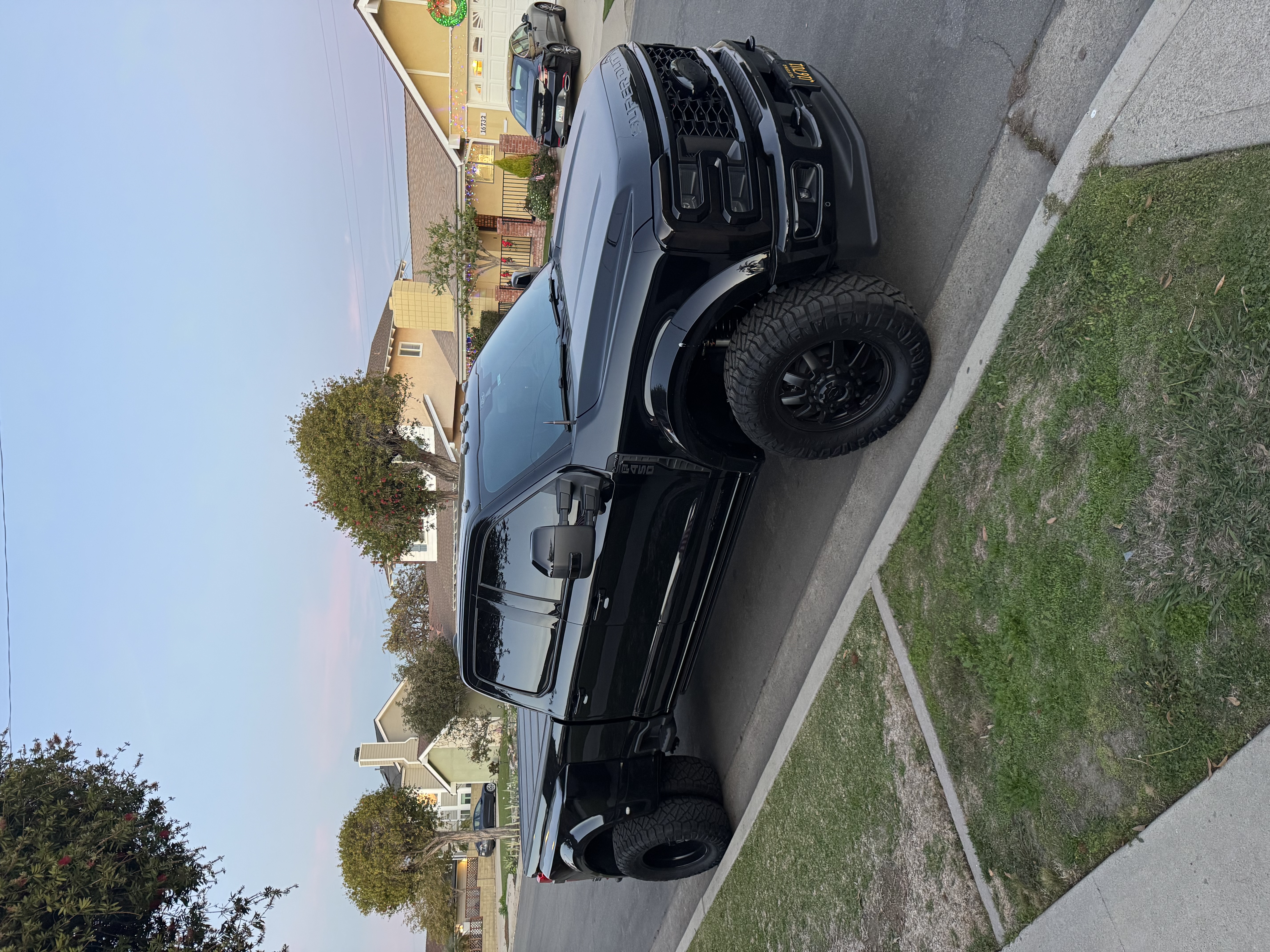 Used 2024 Ford F450 Platinum AWD/4WD image 1