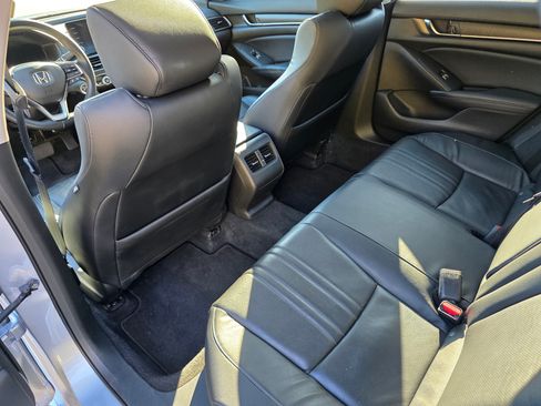 Used 2018 Honda Accord EX-L image 17