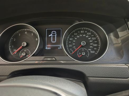 Used 2019 Volkswagen Golf Alltrack SE image 6