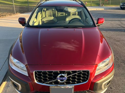 Used 2015 Volvo XC70 T5 Premier FWD image 4