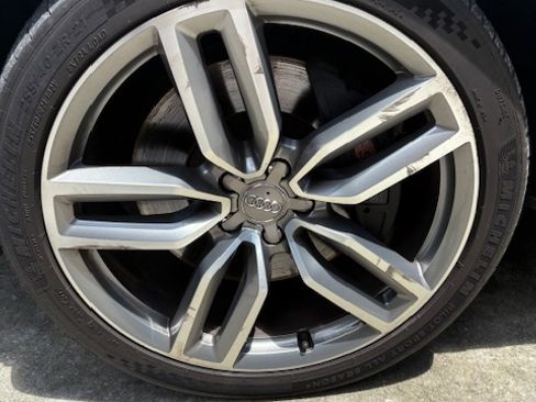 Used 2014 Audi SQ5 Prestige w/ Prestige Package image 14