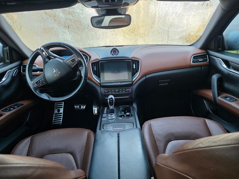 Used 2018 Maserati Ghibli image 17