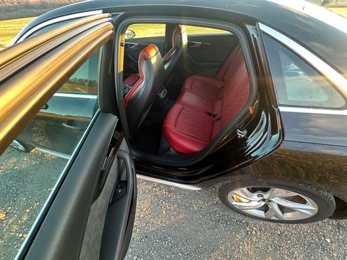 Used 2021 Audi S4 Premium Plus w/ Premium Plus Package image 13