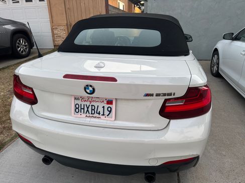 Used 2015 BMW M235i Convertible RWD image 21