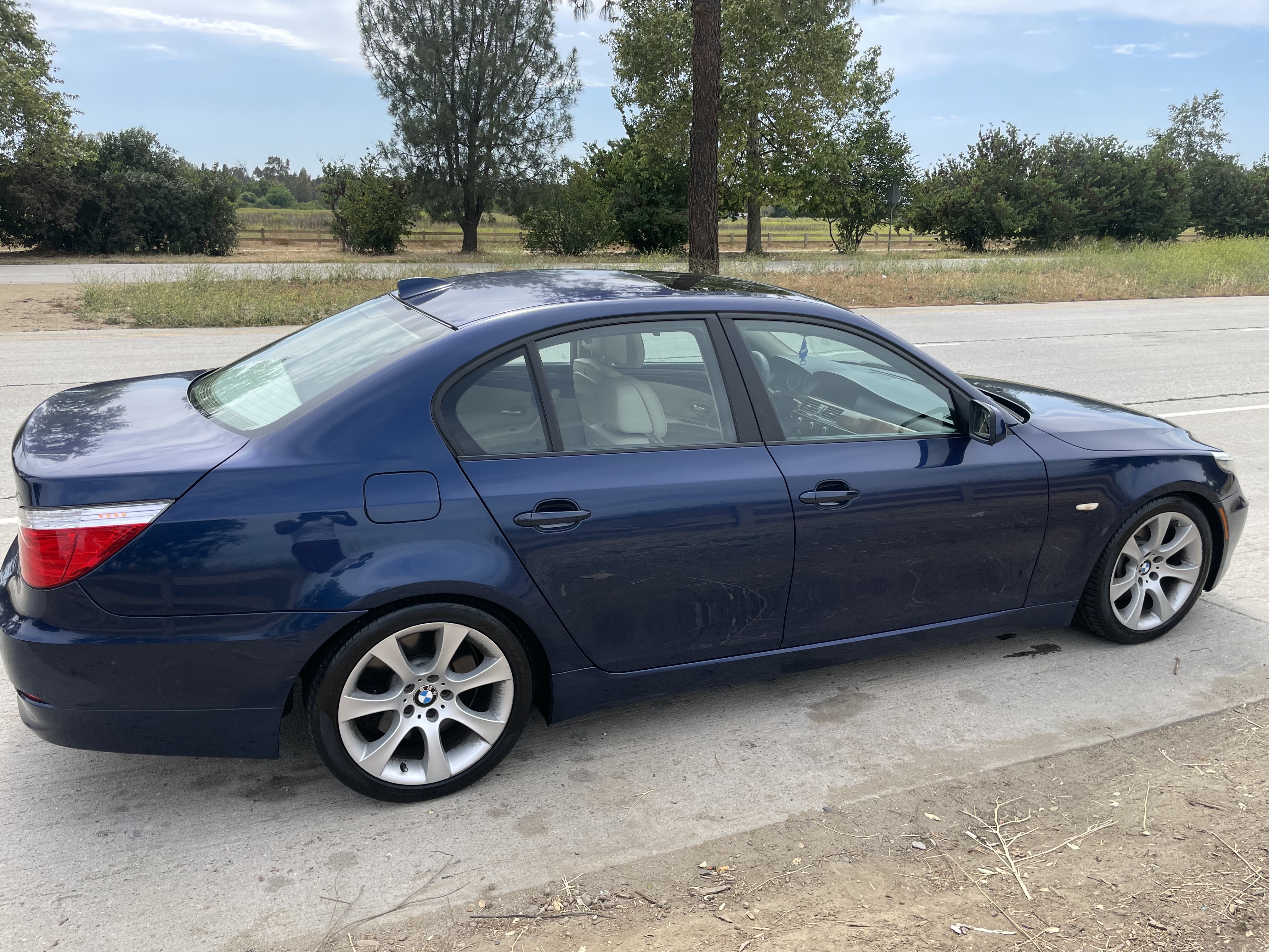 Used 2010 BMW 535i Sedan RWD image 10