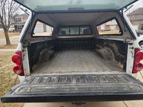 Used 2008 Dodge Ram 1500 Truck ST w/ Popular Equipment Group image 9