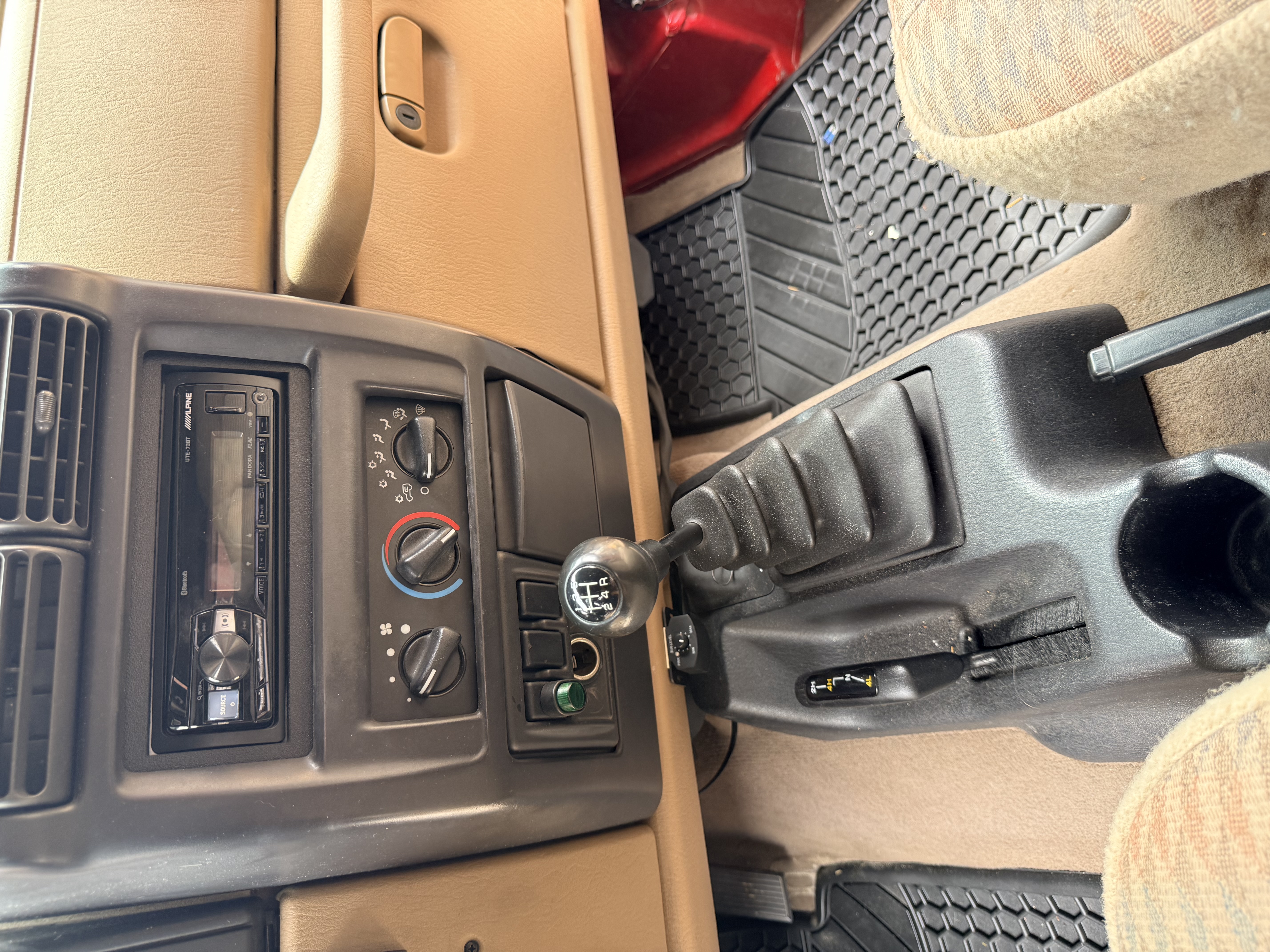 Used 2000 Jeep Wrangler SE AWD/4WD image 8