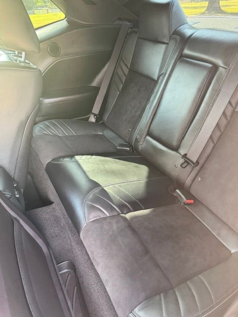 Used 2023 Dodge Challenger SRT Hellcat RWD image 8