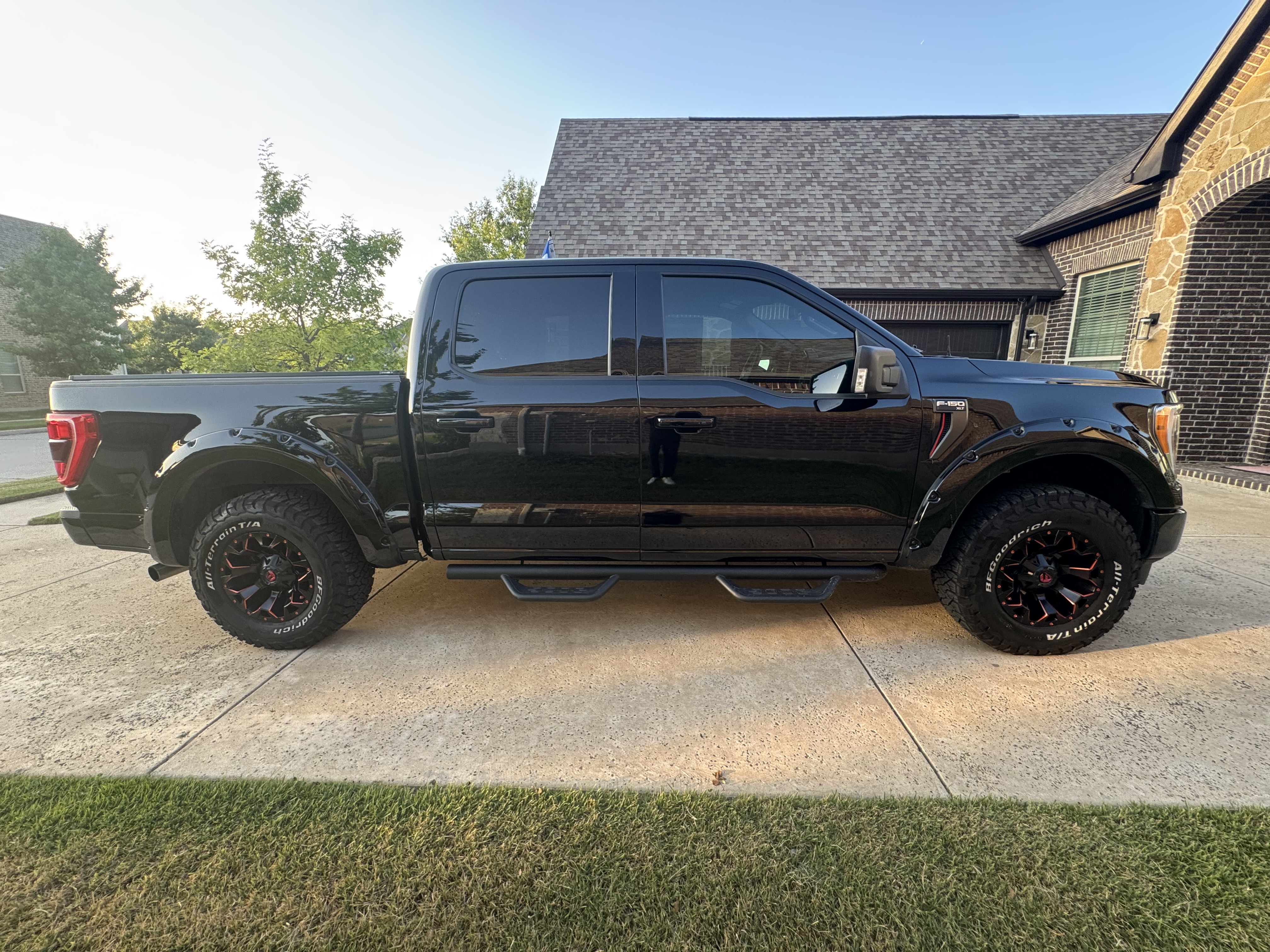 Used 2022 Ford F150 XLT w/ Equipment Group 302A High RWD image 10
