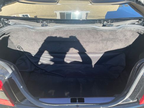 Used 2009 Aston Martin V8 Vantage Roadster image 8