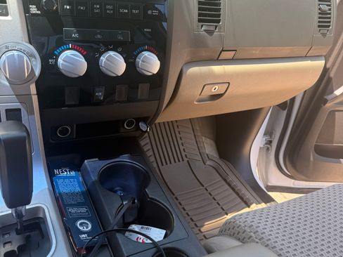 Used 2007 Toyota Tundra SR5 AWD/4WD image 6