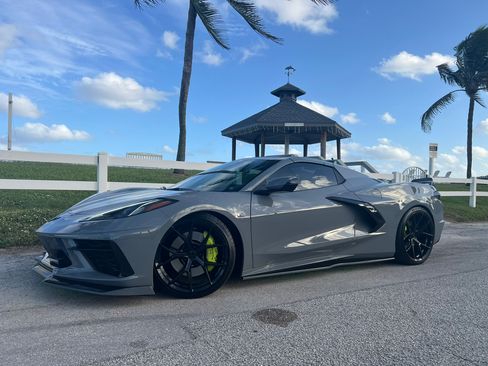 Used 2024 Chevrolet Corvette Stingray Premium Conv w/ Z51 Performance Package image 4