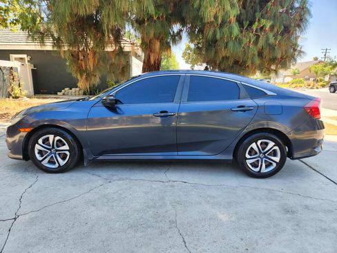 Used 2018 Honda Civic LX image 5