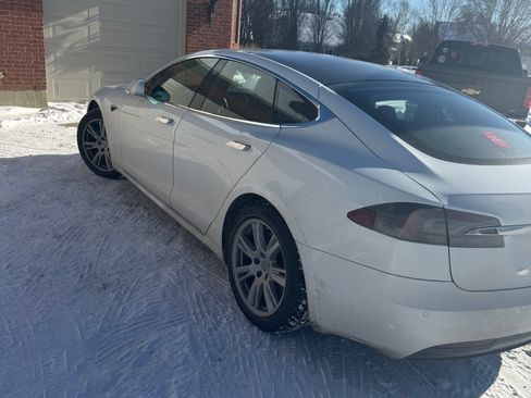 Used 2021 Tesla Model S Long Range Plus image 8