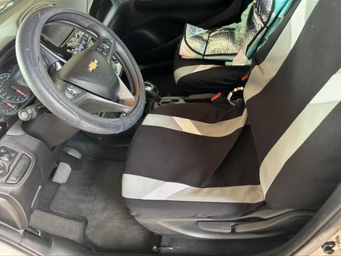 Used 2021 Chevrolet Spark LT image 9