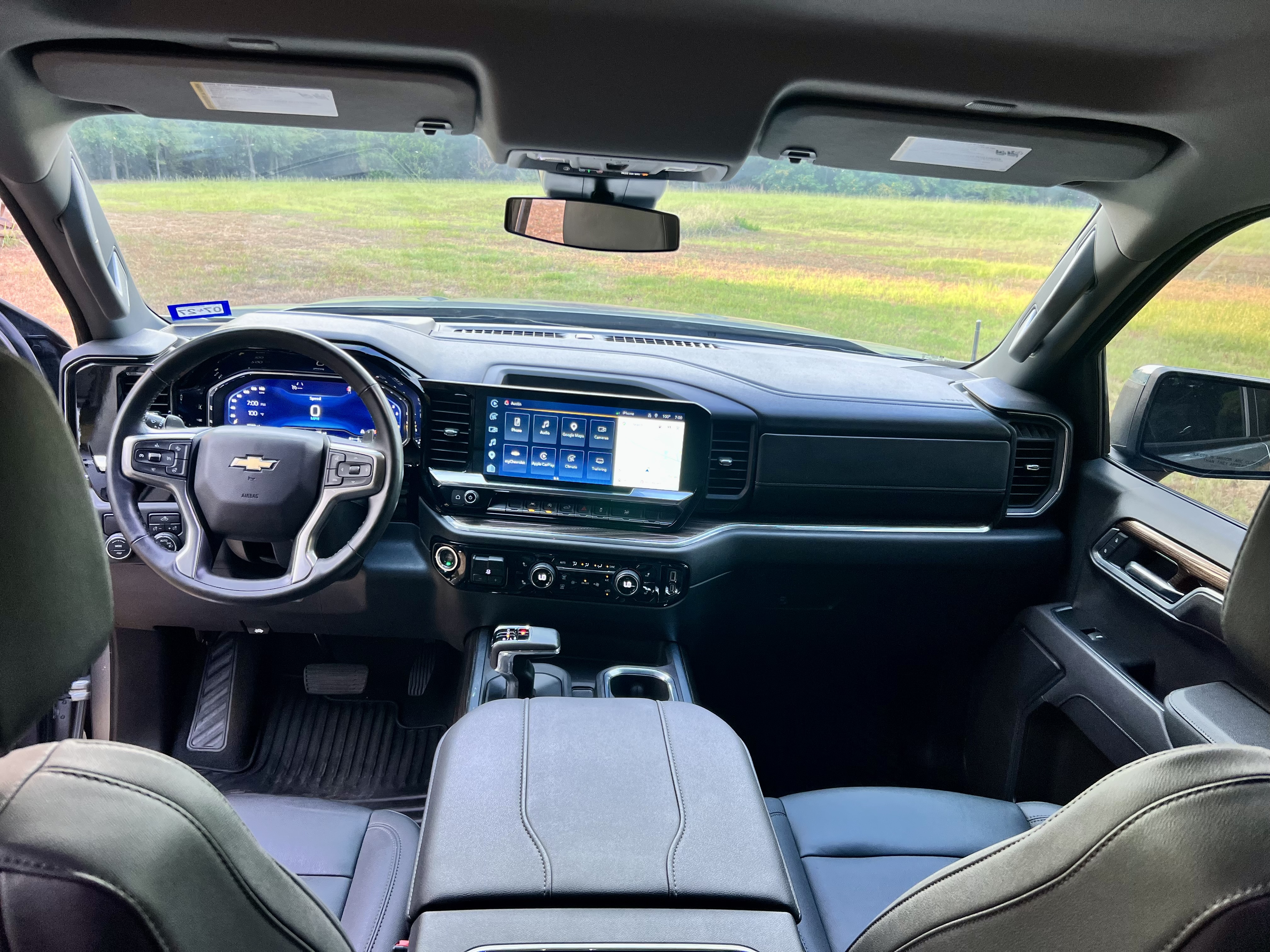 Used 2025 Chevrolet Silverado 1500 LT w/ Texas Edition Plus RWD image 10