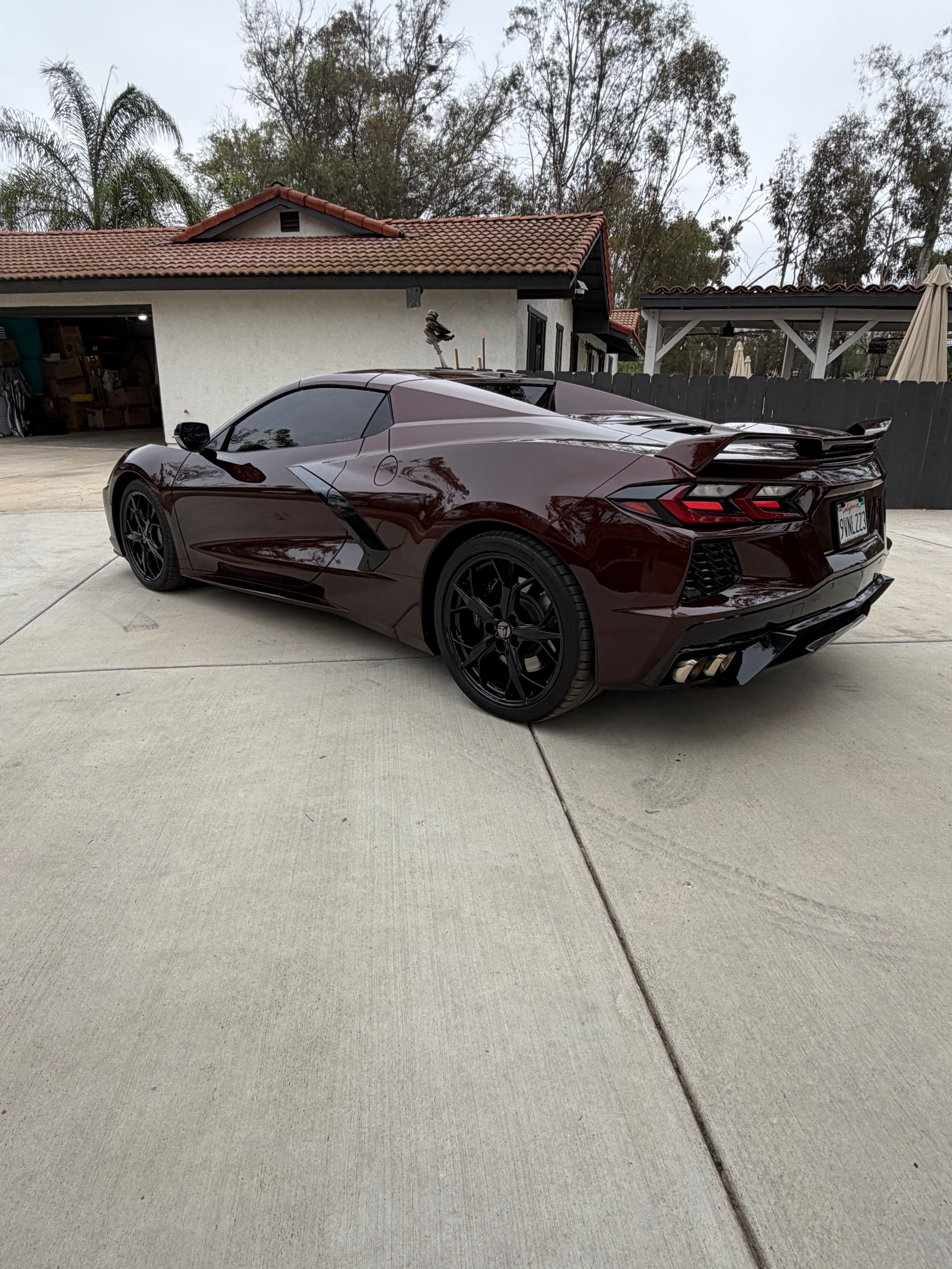 Used 2022 Chevrolet Corvette Stingray Premium Conv w/ Z51 Performance Package RWD image 8