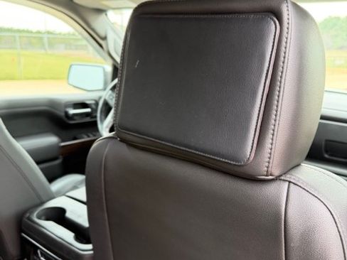 Used 2019 GMC Sierra 1500 SLT w/ SLT Premium Plus Package image 19