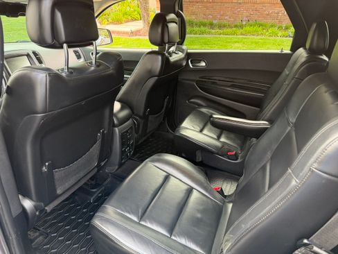 Used 2016 Dodge Durango Limited w/ Nav & Power Liftgate Group RWD image 17
