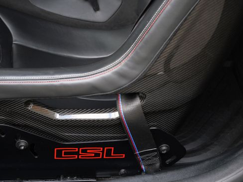 Used 2023 BMW M4 CSL image 12