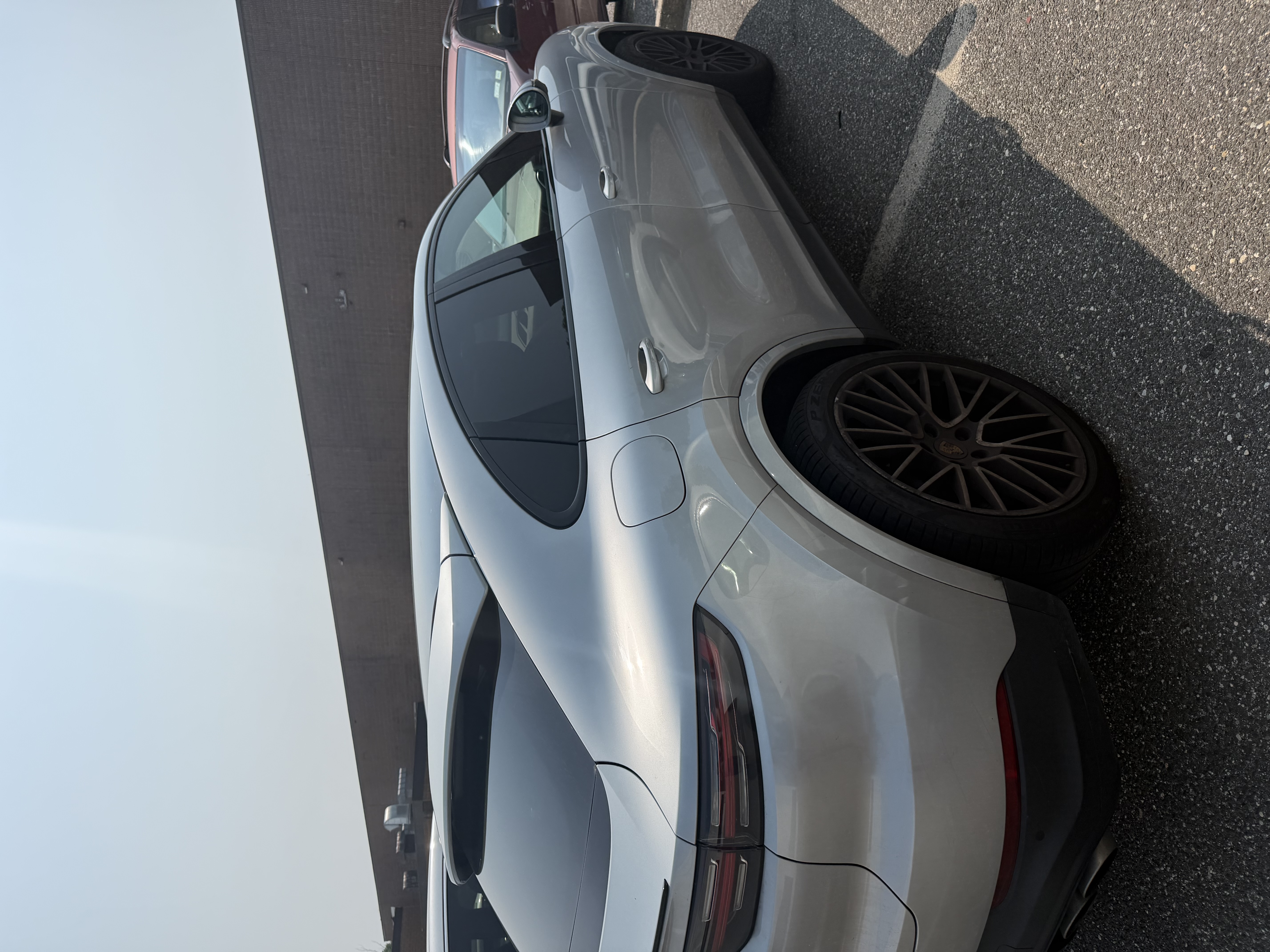 Used 2020 Porsche Cayenne S AWD/4WD image 2
