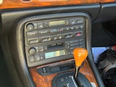 Used 2000 Jaguar XK8 Convertible image 5